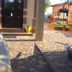 Укладка тротуарной плитки
